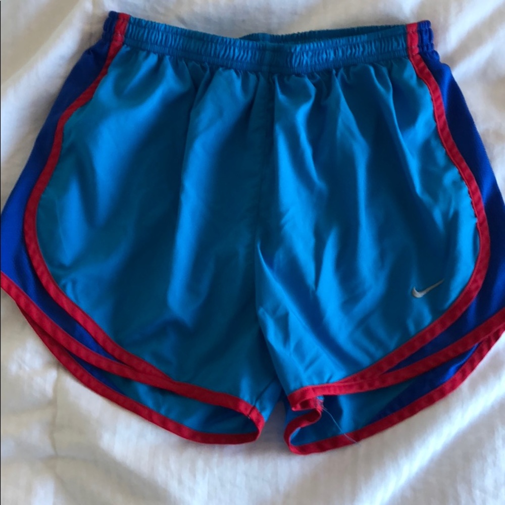 Running shorts